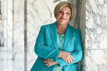 Il Ministro Marina Calderone al Festival delle Assicurazioni 2024 Previdenza e importanza di educare i giovani